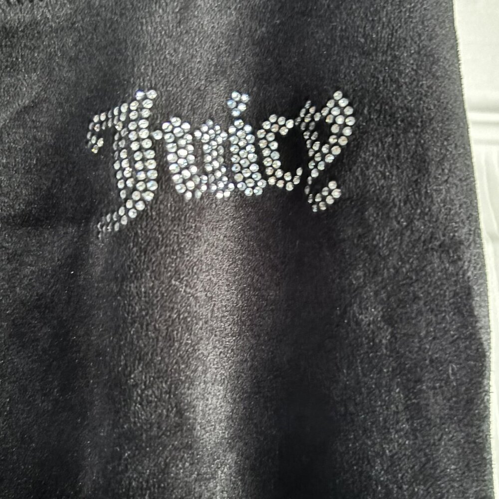 Women's Black Velour Juicy Hoodie and Pants.  Size L - Picture 4 of 7